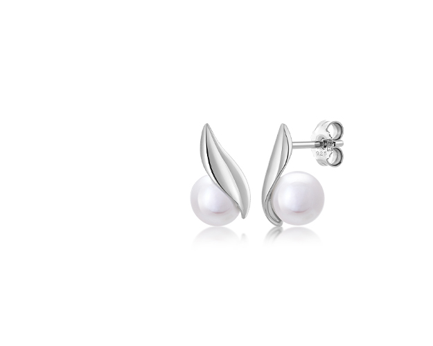 Sofia-pearl-earrings