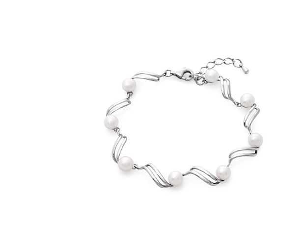 Sofia-pearl-bracelet